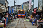 Mae Klong Railway Market | 8/71