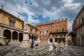 Italien - Verona - Piazza dei Signori | 32/50