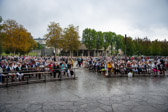 Frankreich - Lourdes - Mass held oin front of Grotte de Massabielle | 58/95